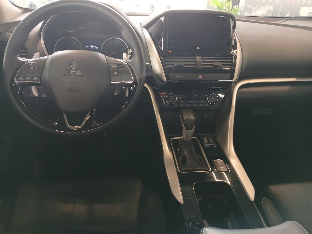 Foto Mitsubishi Eclipse Cross HPE 2025